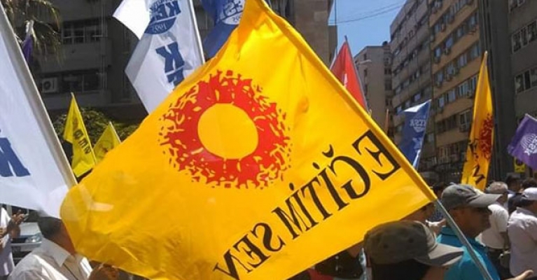 Ortalık karıştı: Eğitim-Sen'e yeni yönetim!