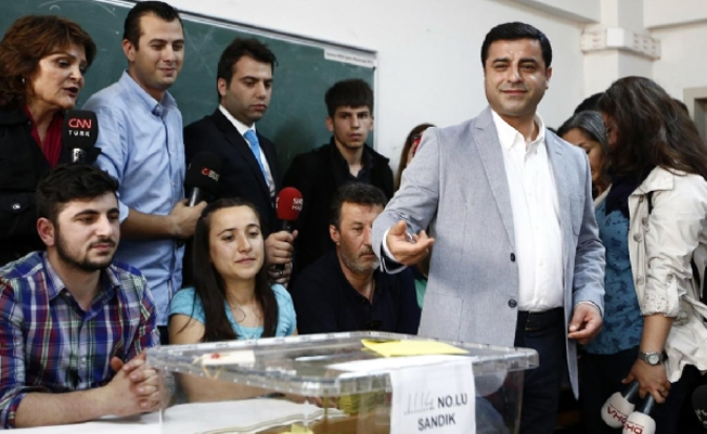 Demirtaş'ın sandığından 'hayır' çıktı