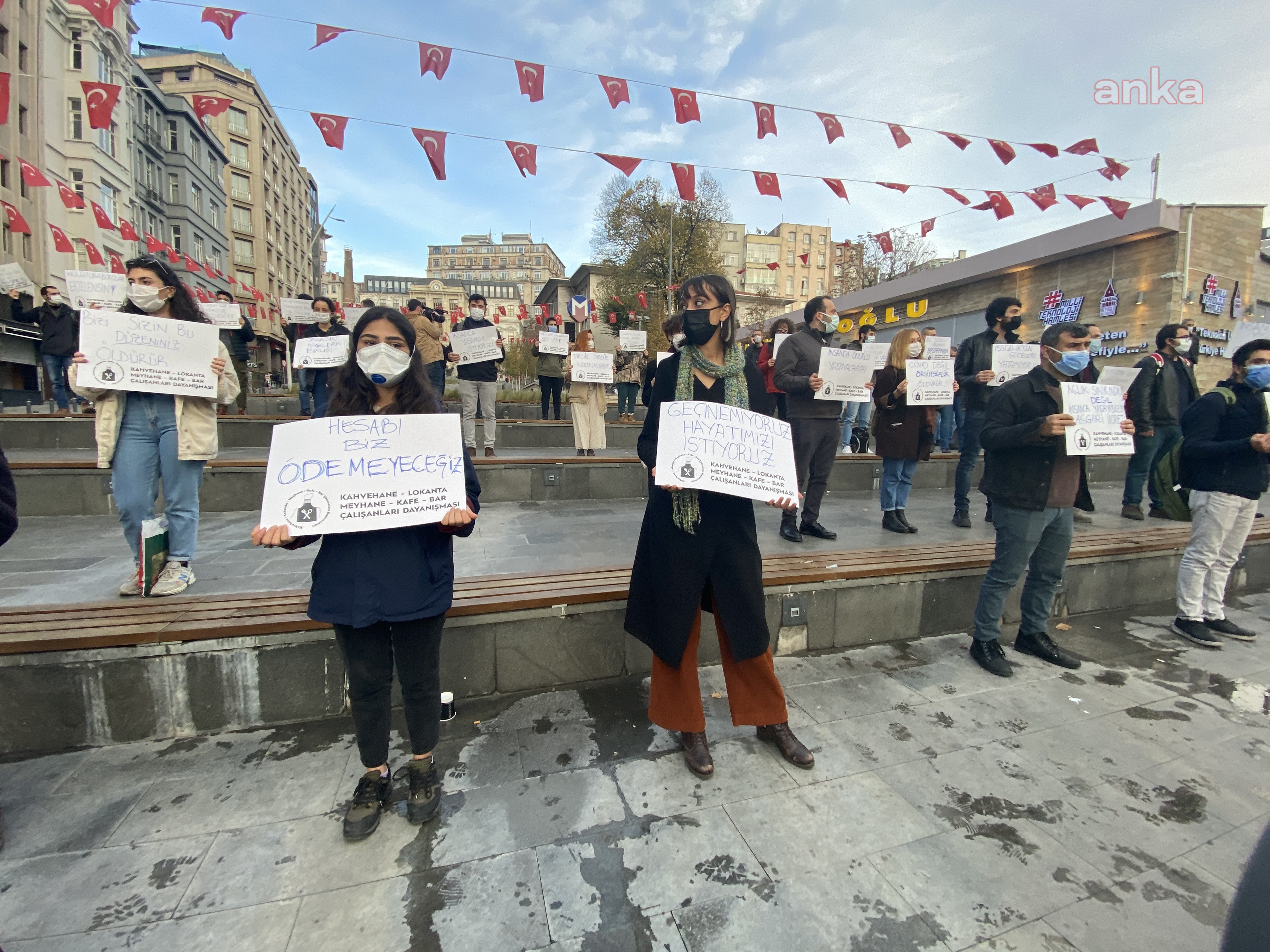 İşsiz kalan kafe bar çalışanlarından sessiz eylem