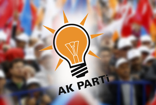 Babadan oğula vekillik; AKP hanedanlığı