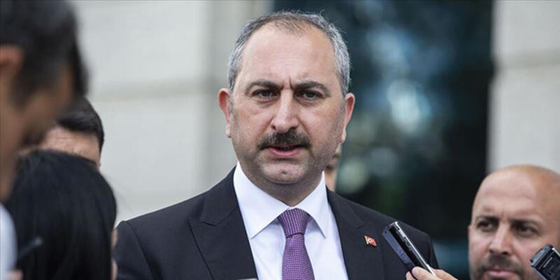 İsmail Saymaz: Adalet Bakanı koltuğundan olabilir