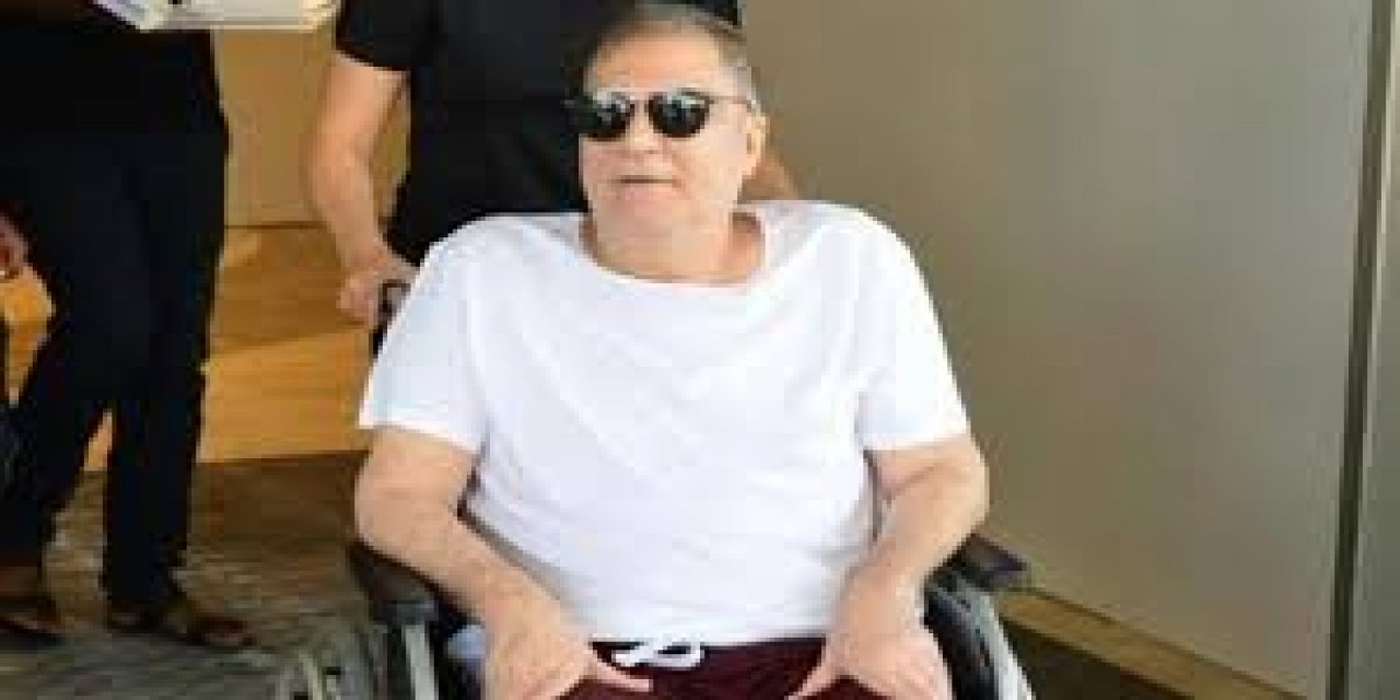 Mehmet Ali Erbil yeniden hastaneye kaldırıldı