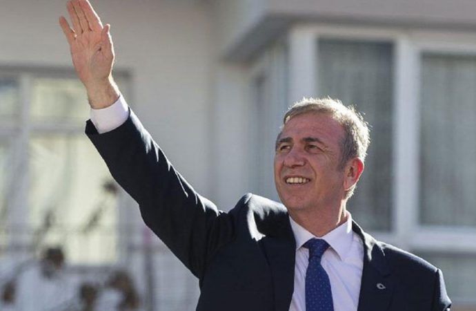 Mansur Yavaş servisçi esnafına da derman oluyor