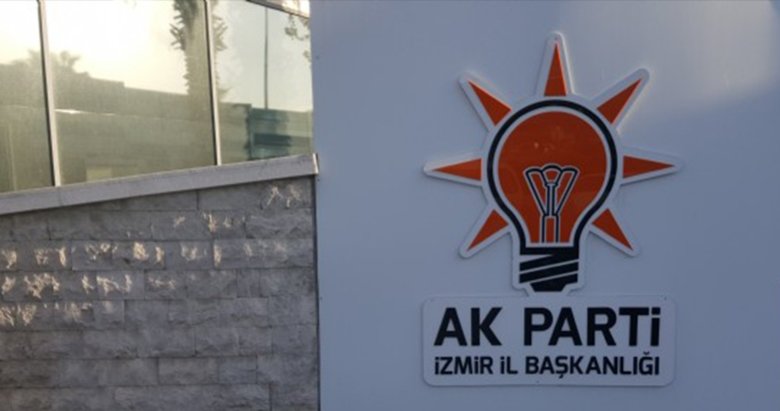 CHP, istifası alınan AKP'li yöneticileri tacizle suçluyor