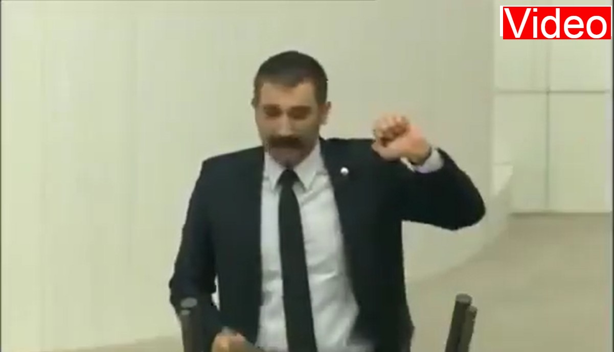 Barış Atay: Biz halktan tarafız, siz asgari ücretlinin parasını yiyen Cumhurbaşkanı'ndan tarafsınız