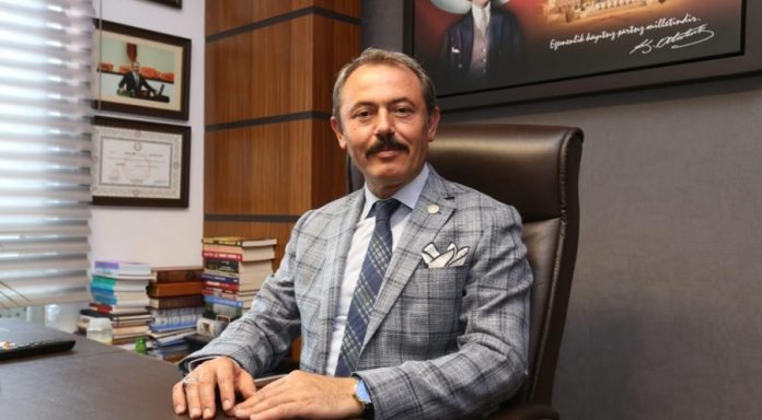 AKP'li Şahin Tin'in kebap fişlerine erişim engeli!