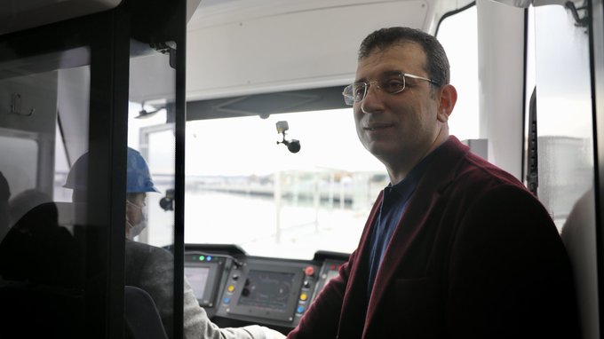İmamoğlu'ndan İstanbul'a yeni yıl hediyesi gecikmedi