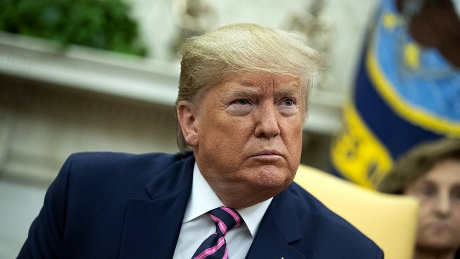 Trump, geçici bütçe tasarısını onayladı