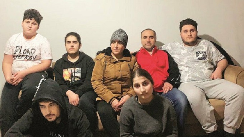 Almanya’da 'Erdoğan’a hakaret eden sığınmacının yüzüne tüküren' şahıs, ailesiyle birlikte Türkiye’ye gönderildi