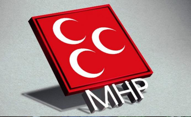 MHP'de peş peşe istifalar