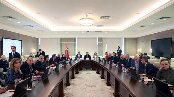 Bilim Kurulu toplanıyor: Sağlık Bakanı açıklama yapacak!