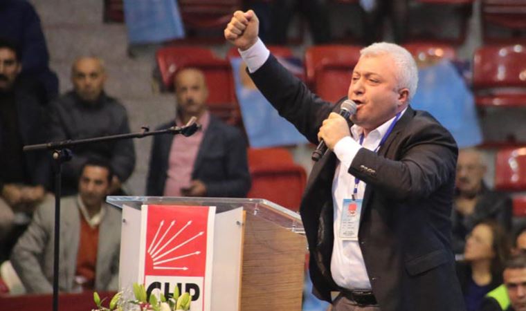 Tuncay Özkan'dan 'çıplak arama' tepkisi: Çıplak aramayla Metris Cezaevi'nde tanıştım