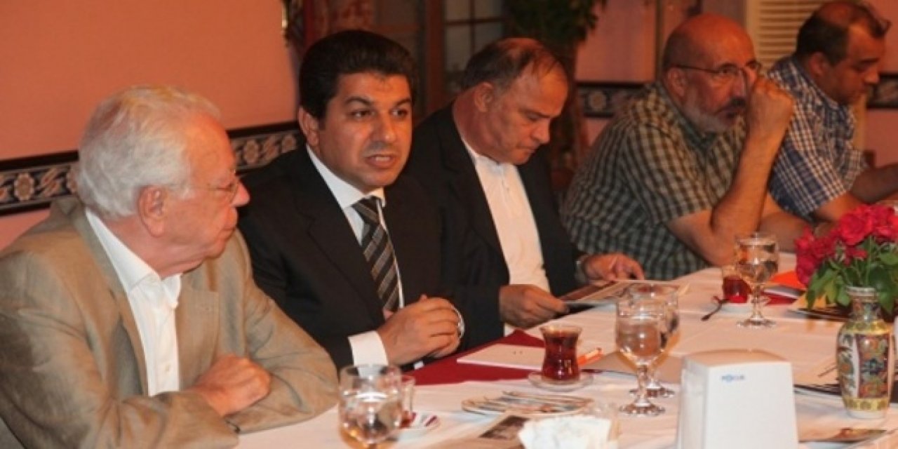 AKP'li başkandan müşterisi olduğu restorana kıyak!