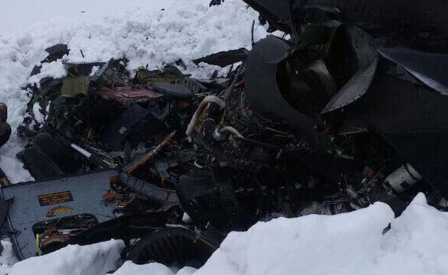 Tunceli'de helikopter düştü: 12 şehit
