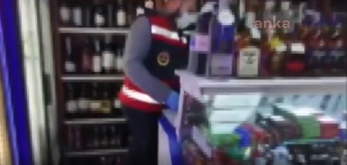 Sahte içki operasyonunda 2,5 ton etil alkol yakalandı