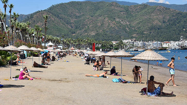 Marmaris’e özel koronavirüs yasakları gündemde