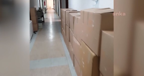 TRT önce karşı çıktı sonra da tarihi binalarda taşınma işine el attı