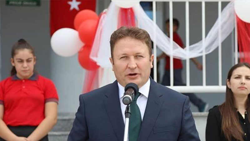 Urla Kaymakamı Önder Can görevden alındı