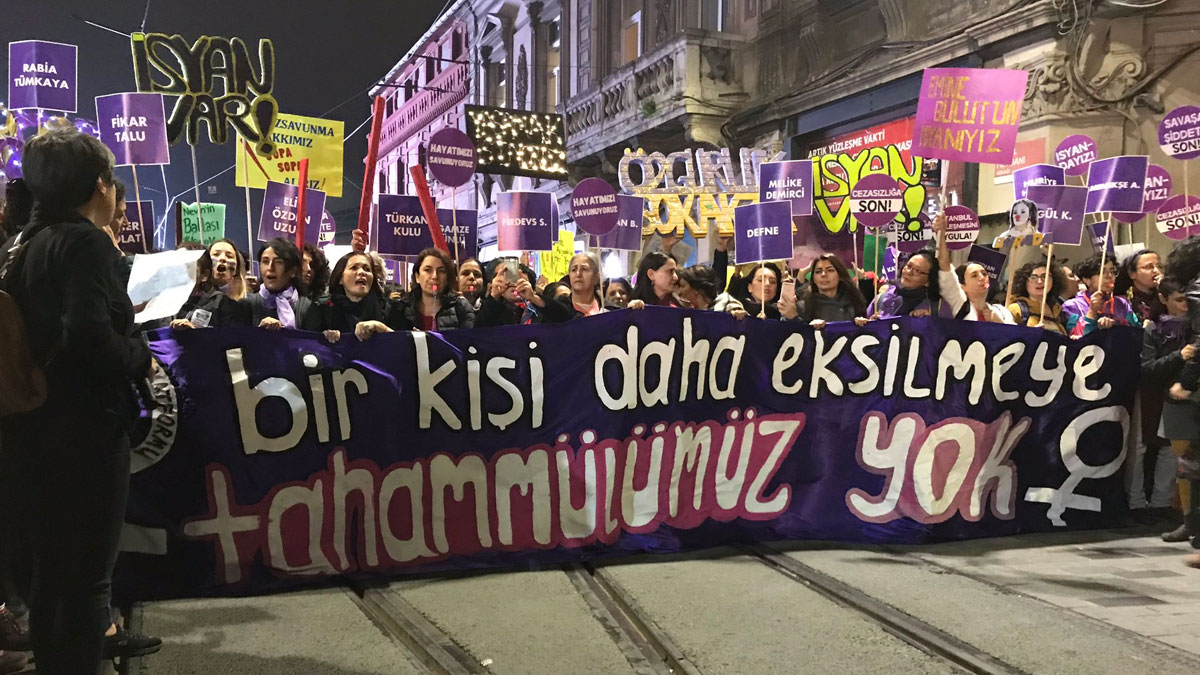 Kadın Cinayetlerini Durduracağız Platformu'ndan 'İstanbul Sözleşmesi' çağrısı