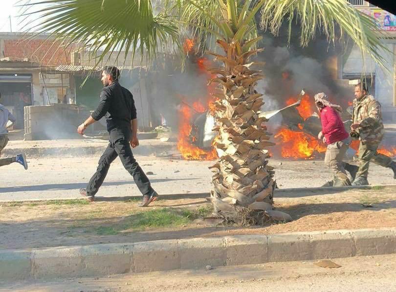 Bomba yüklü araç patladı: Ölü ve yaralılar var