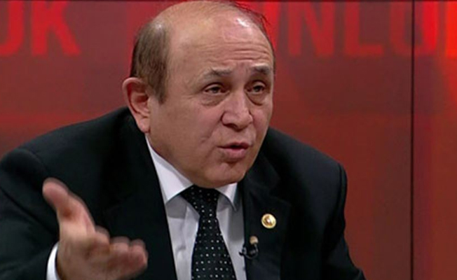 Burhan Kuzu:  Yalanın bu kadar para ettiğini bir Hitler döneminde bir de şimdi gördüm