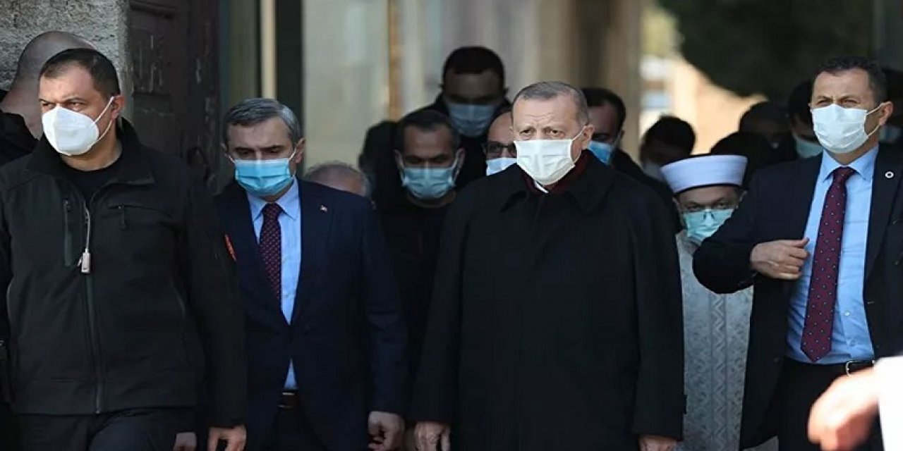 Erdoğan gazetecileri görünce: Hayırdır burada ne işiniz var?