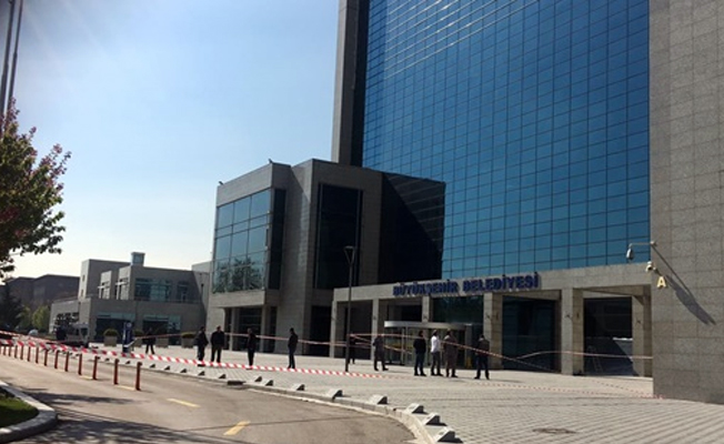 Ankara Büyükşehir Belediyesi’ne ateş açıldı!