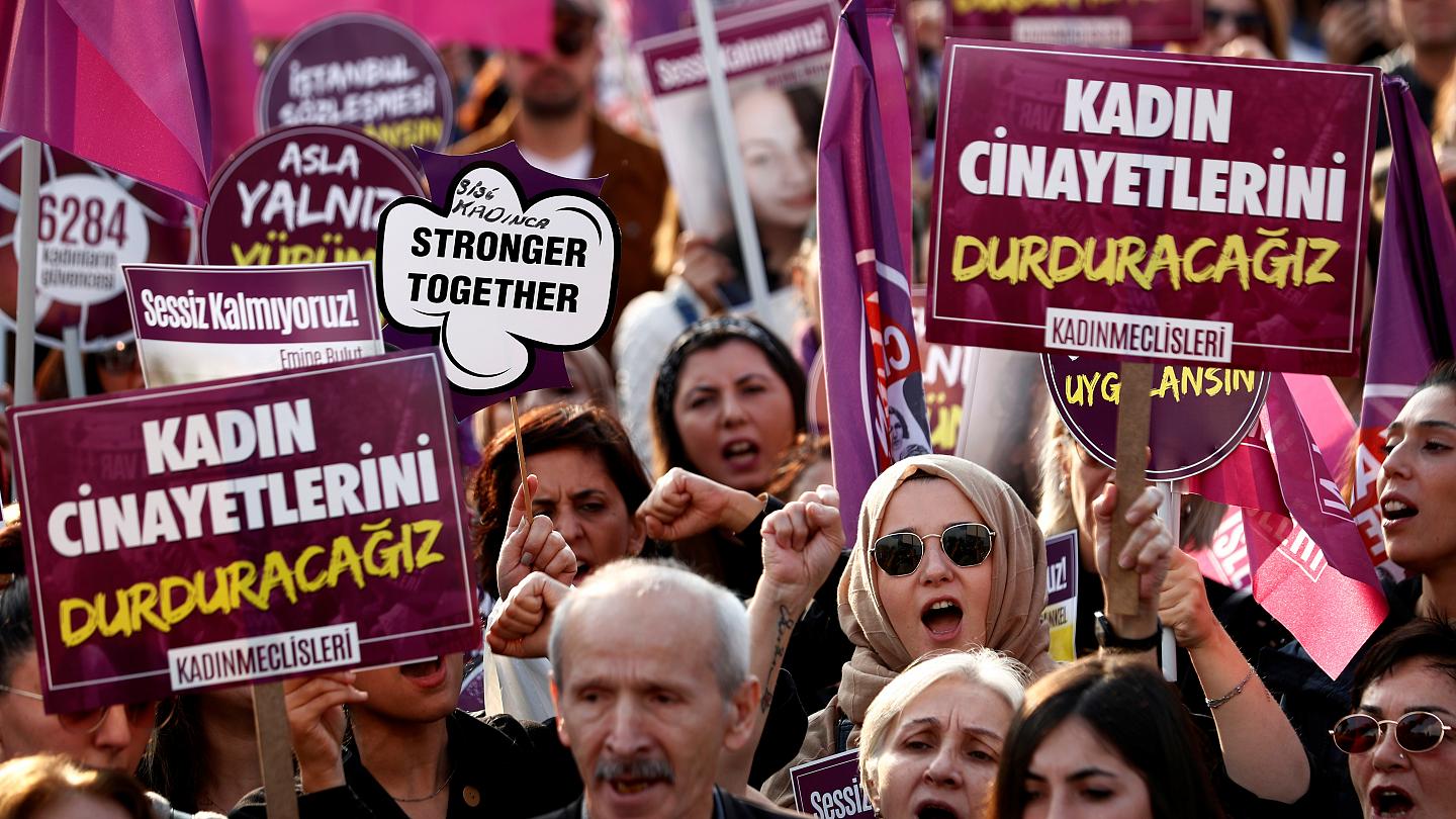 Aralık ayında 24 kadın ve 2 çocuk öldürüldü!