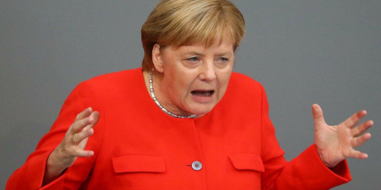 Merkel, ABD hakkında açtı ağzını yumdu gözünü!