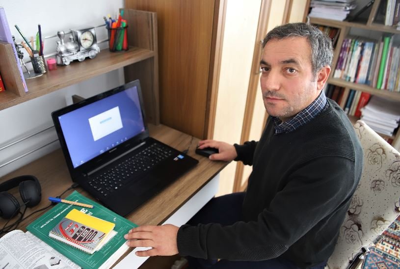 KPSS’yi 15 kez girdikten sonra 42 yaşında kazandı