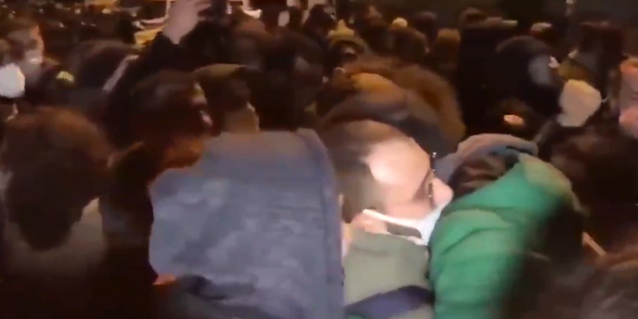 Boğaziçi Üniversitesi eylemlerinde gözaltına alınan 24 kişi işte böyle serbest bırakıldı