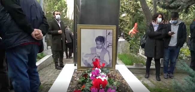 Metin Göktepe katledilişinin 25. yılında mezarı başında anıldı