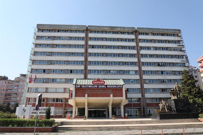 Zarar eden ÇAYKUR görev değişikliği yaptı