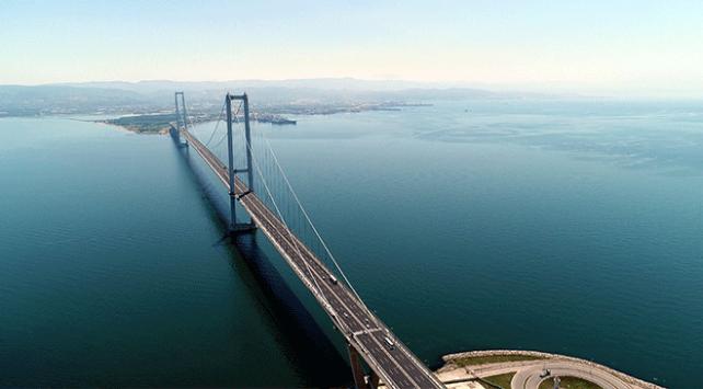 CHP'li vekil ödenen paraya böyle isyan etti: Yollar bomboş ama bugün için de 6 milyon TL ödenecek!