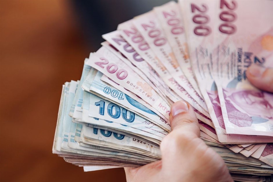 Koronavirüs yasakları vatandaşın sırtına 673 milyon TL'lik yük oldu