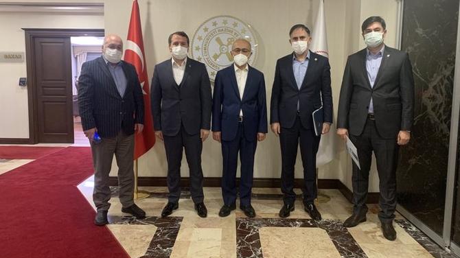 Memur-Sen Bakan Elvan ile görüştü, kamu görevlilerine zam istedi