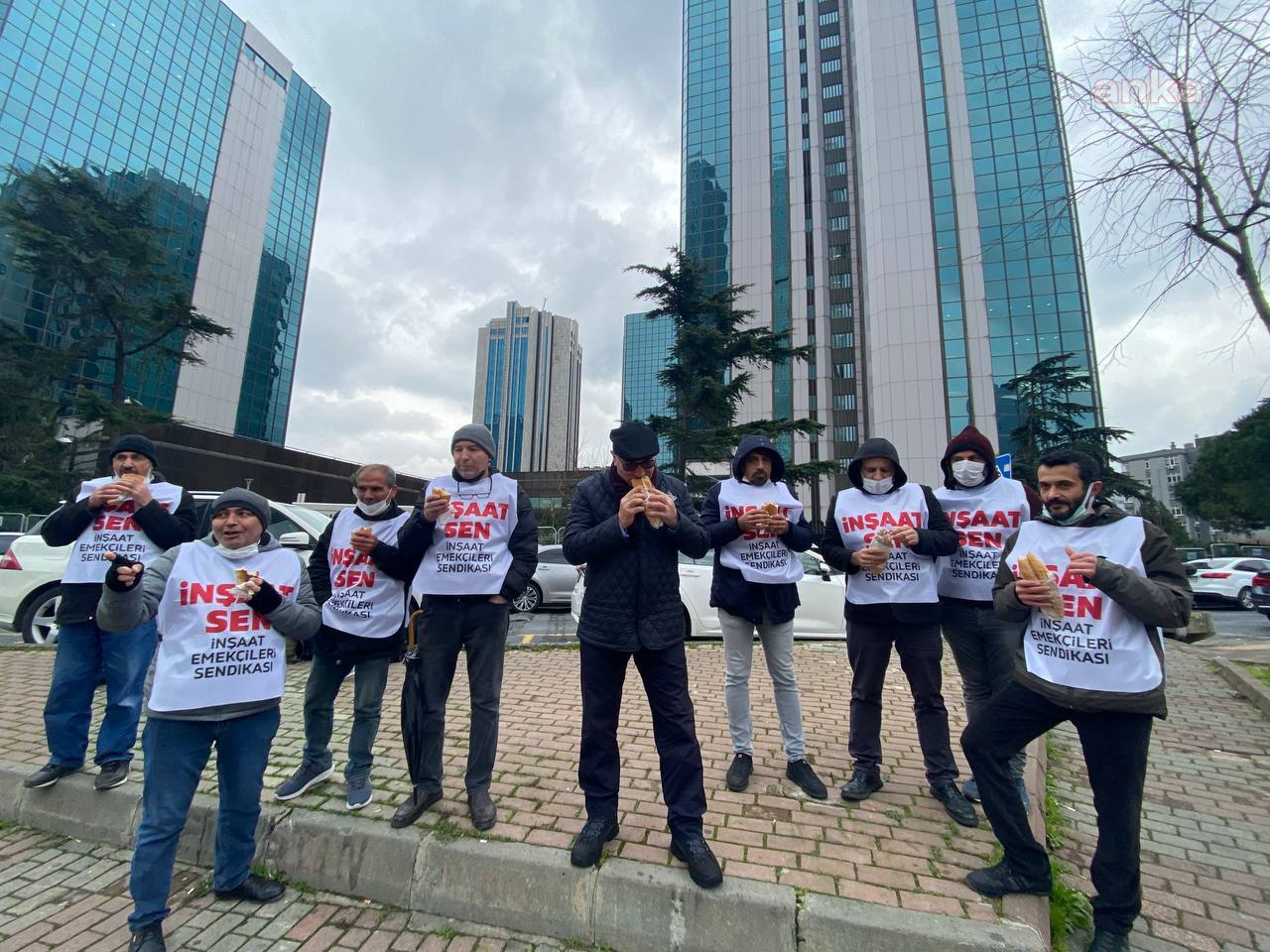 Bugün de paralarını alamayan kayı inşaat işçileri eylemlerini devam edecek!