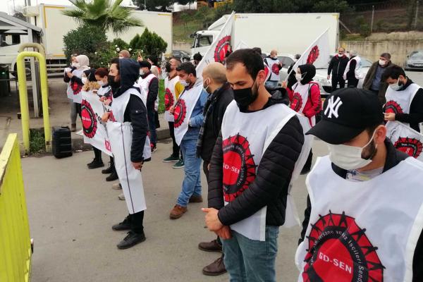 Ağır çalışma koşulları mağduru Migros işçileri şimdi de ücretsiz izne çıkarıldı