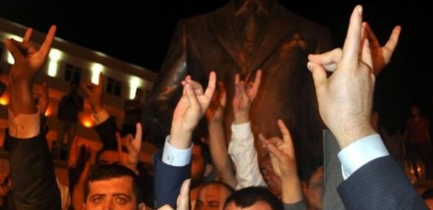 "Bu azgın milliyetçiliğe karşıyım"