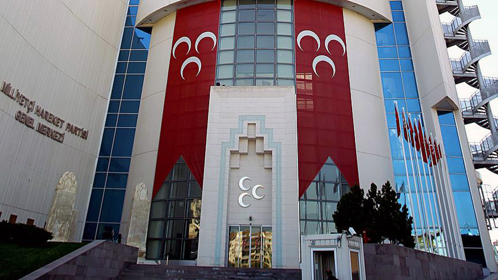 MHP'den, Özdağ ve Uğuroğlu saldırılarına ilişkin şaşırtıcı açıklama: "Üç yumruk için ortalığı ayağa kaldırıyorlar"