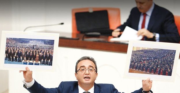 AKP'nin kongresini 'Kuzey Kore kongresi'ne benzetti!