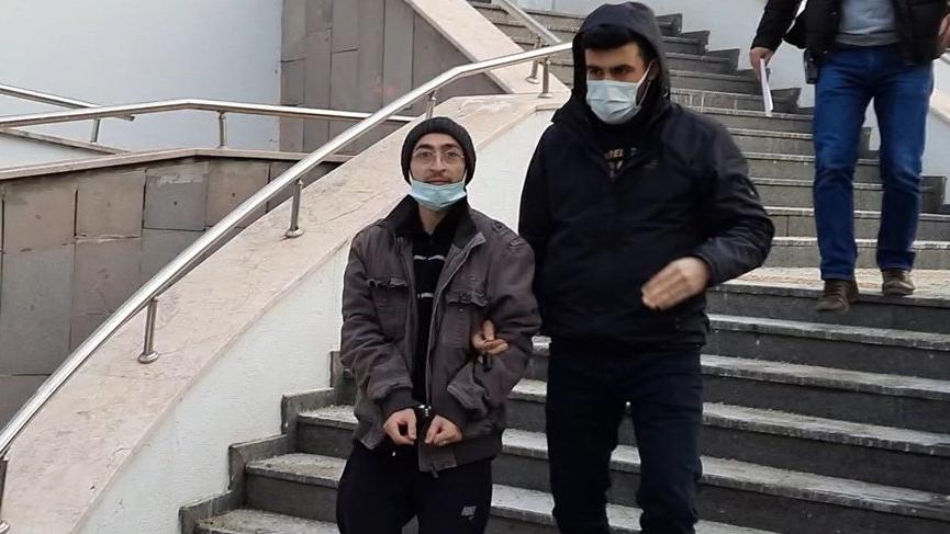 Kardeşini 25 kez bıçaklayarak öldüren ağabey artık tutuklu!