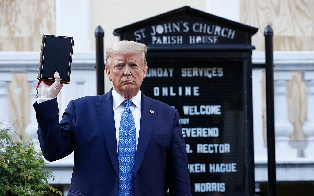Trump kendini İsa'ya mı benzetti?