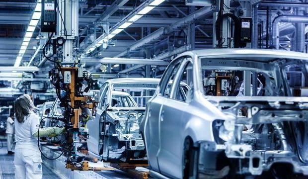Otomotiv fabrikalarından üretime ara!