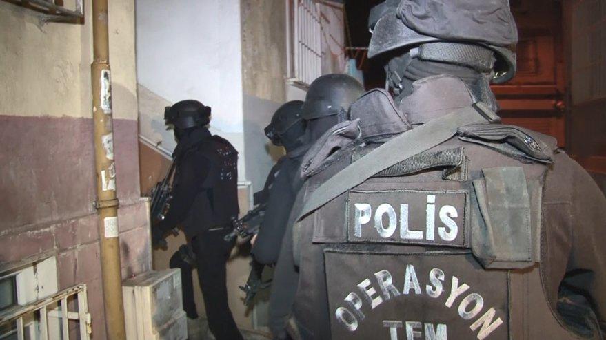 Ankara’da FETÖ şüphelisi 44 hakim ve savcıya operasyon!