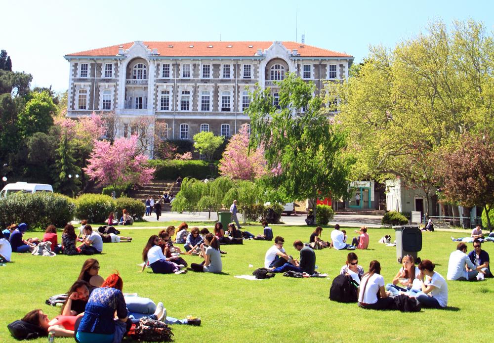 “KYK borcu  gençlere aç kalın demektir”