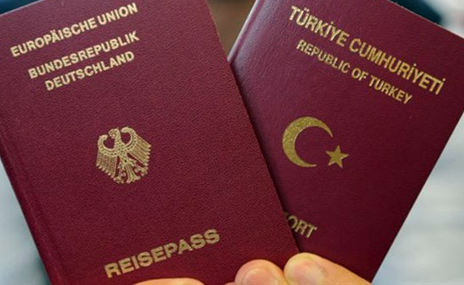 Almanlar, Türklere çifte vatandaşlığın iptalini istiyor