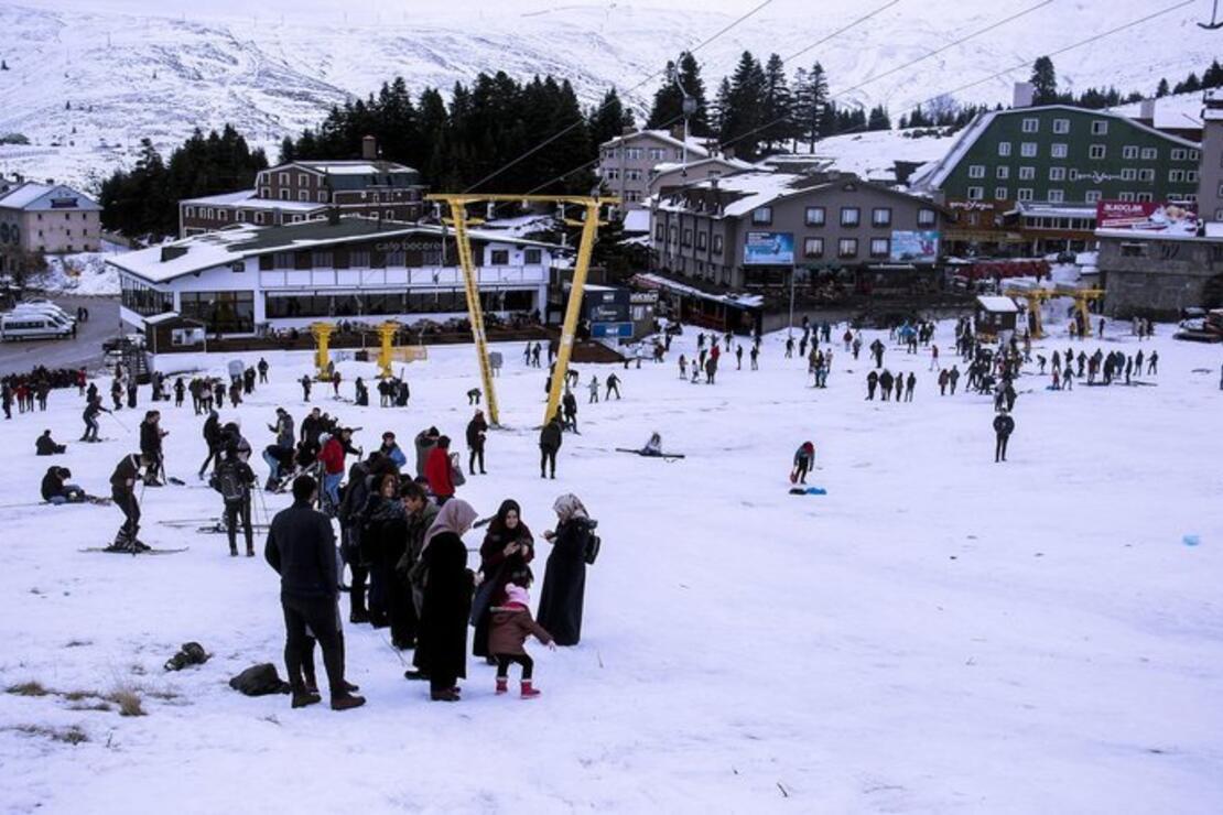 Koronavirüs tedbirleri Uludağ'ı teğet geçti