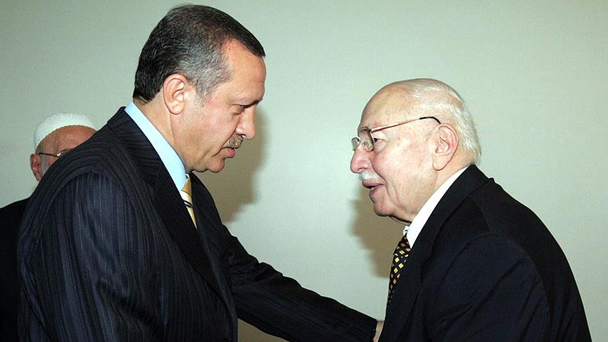 AKP-Saadet Partisi yakınlaşması üzerine TRT'den "Erbakan" hamlesi gecikmedi