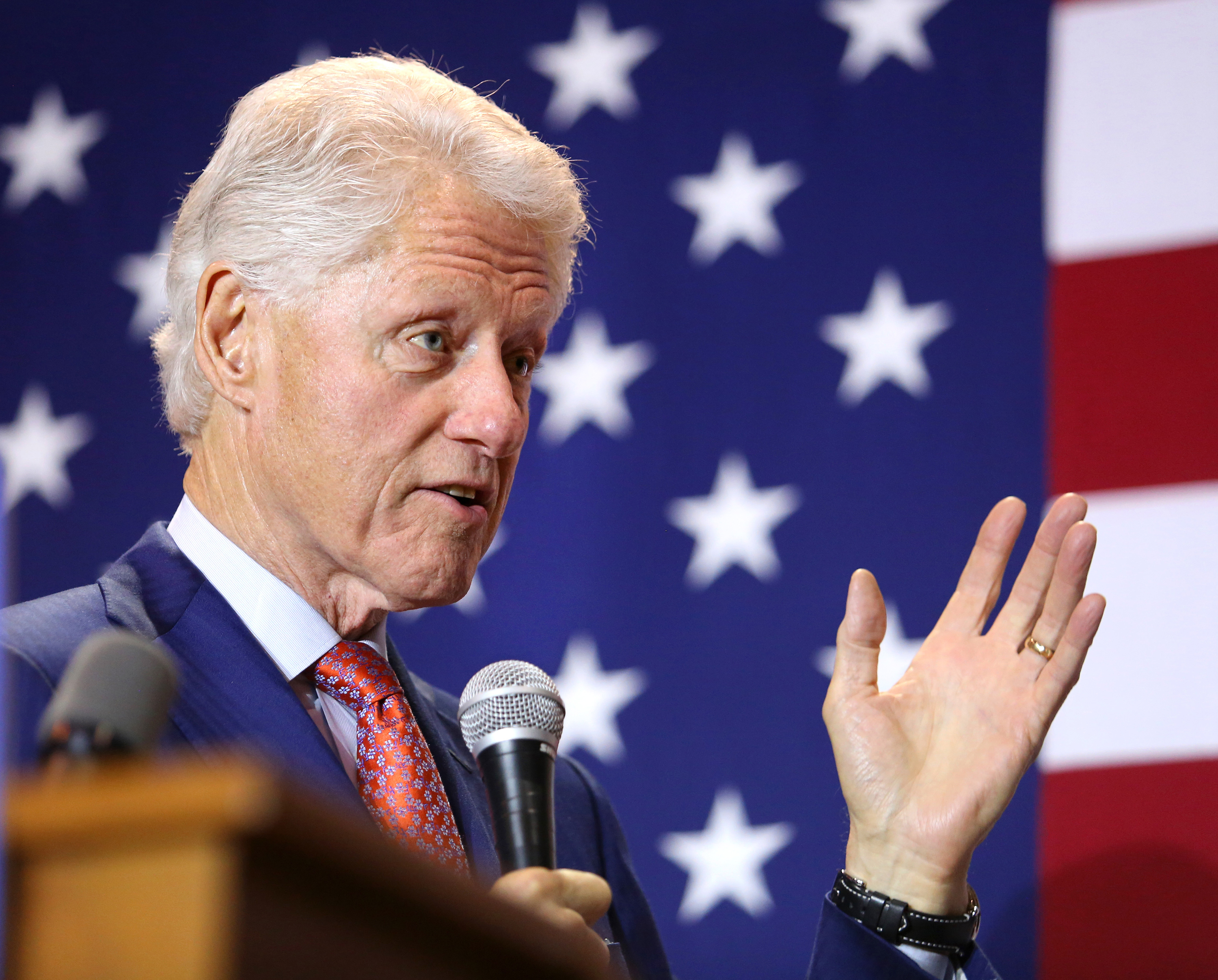 Clinton, terör örgütü PKK'nın dizisini çekecek